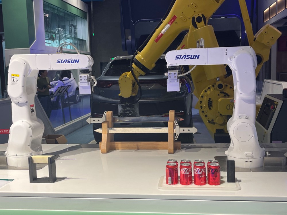 测力传感器在工业机器人中应用